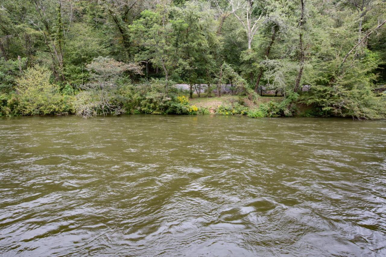 Heaven On The Toccoa Where You Will Enjoy The Sites And Sounds Of The Toccoa River Mineral Bluff 외부 사진