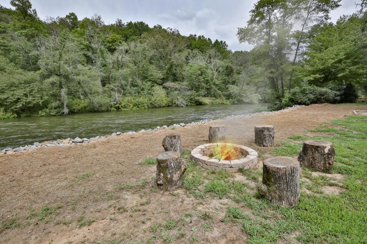 Heaven On The Toccoa Where You Will Enjoy The Sites And Sounds Of The Toccoa River Mineral Bluff 외부 사진